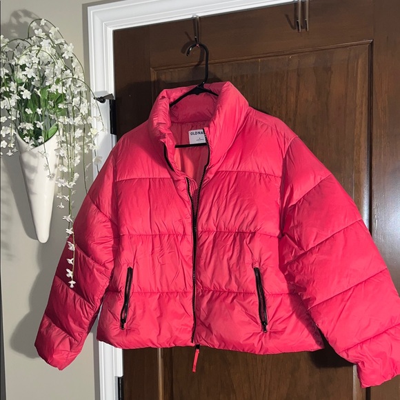 Old Navy Jackets & Blazers - Old Navy Women's Hot Pink/Red Puffer Jacket